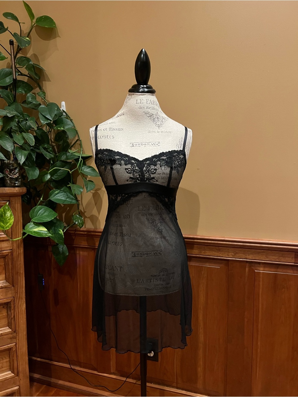 b tempt’d Black Lace Sheer Chemise Nightgown - Women Intimates medium